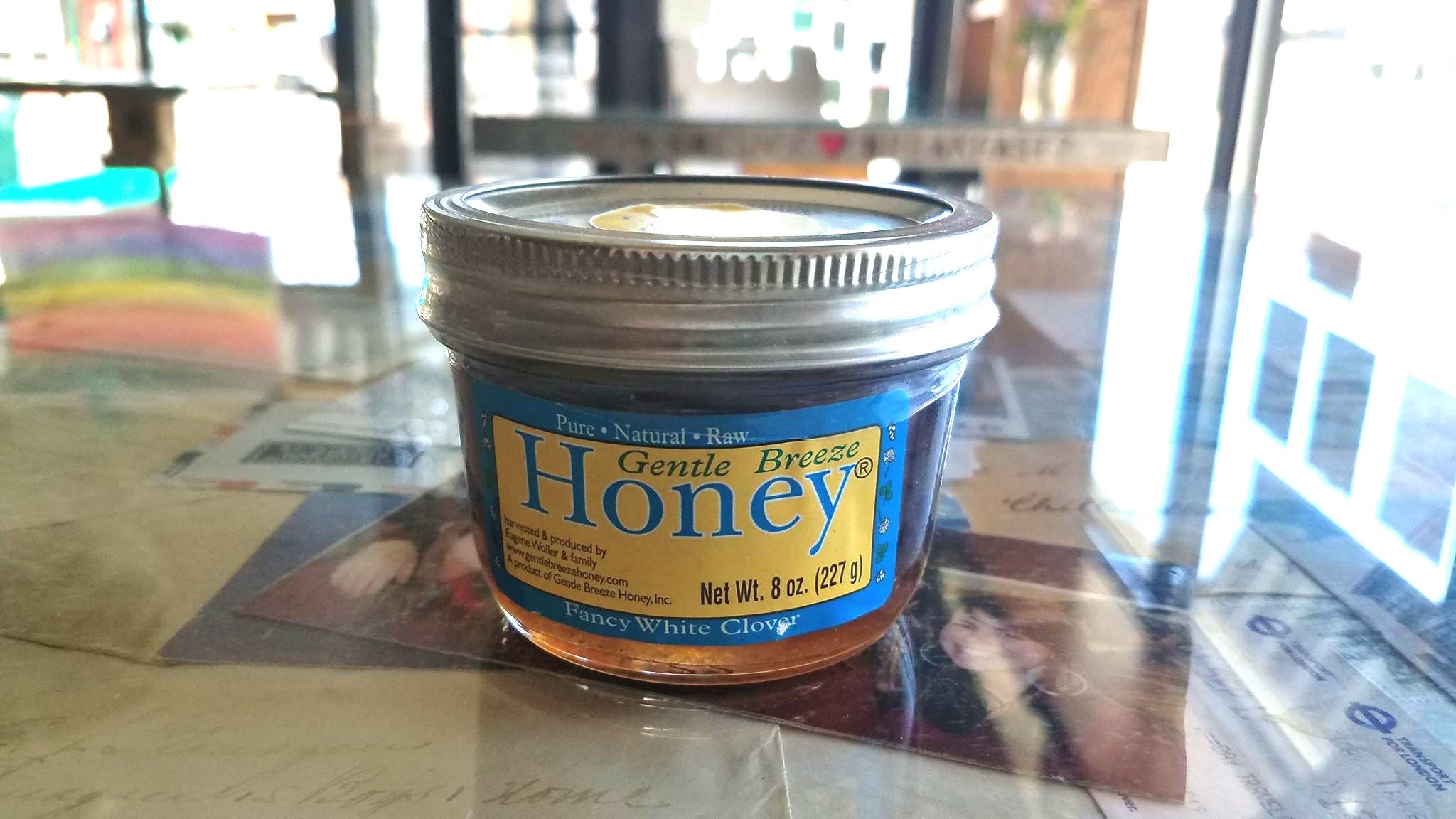 Gentle Breeze Honey SHORT STACK EATERY